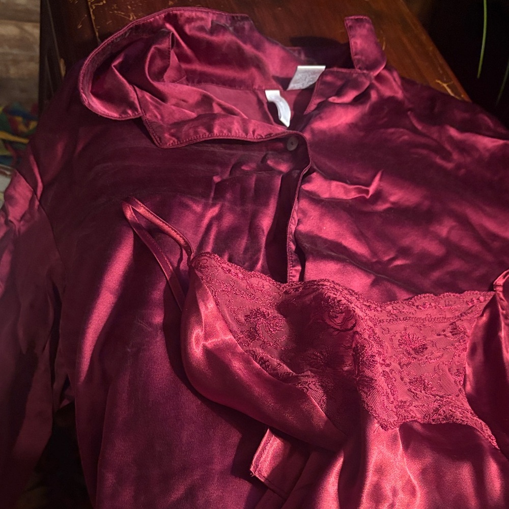 Luxurious Burgundy Satin and Lace Robe